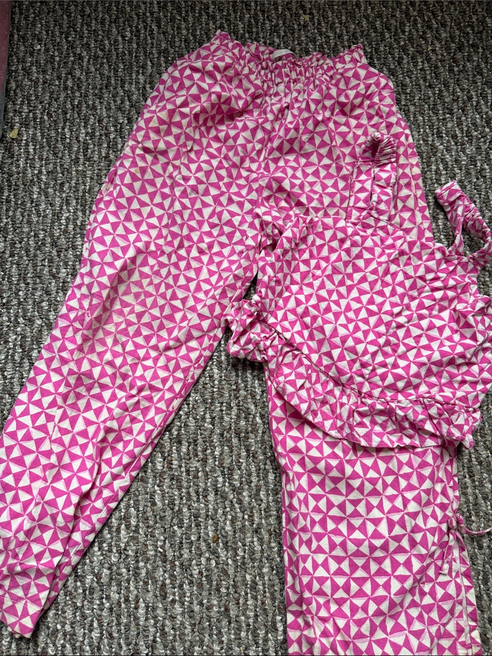 Zara Pink Geometric Set - Sleeveless Top & Pants